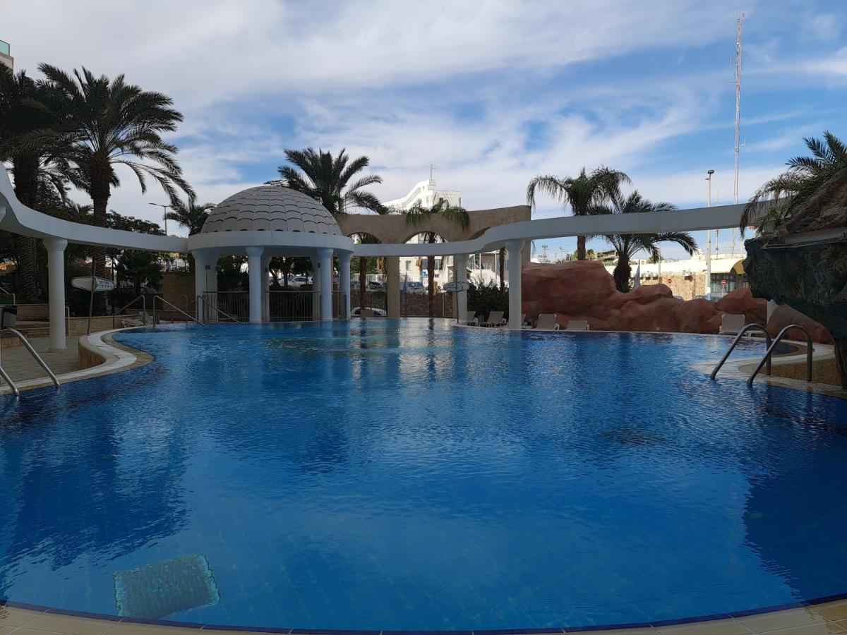 De Golf Luxury Royal Exclusive Class Apt-residence Near The Sea With Pool Gym Apartment Eilat